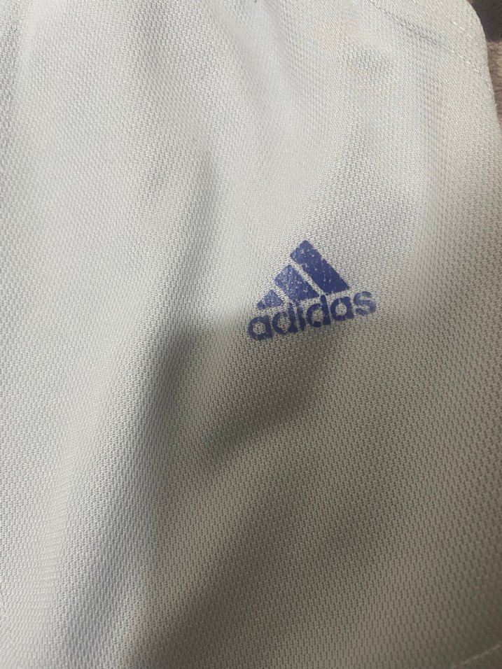 Adidas Beyaz Elastik Bel Erkek Şort - Görsel 3