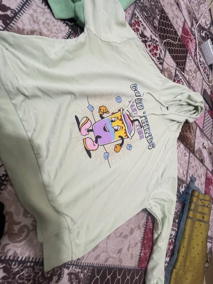 United Çok Renkli Kapüşonlu Baskılı Sweatshirt - Görsel 3