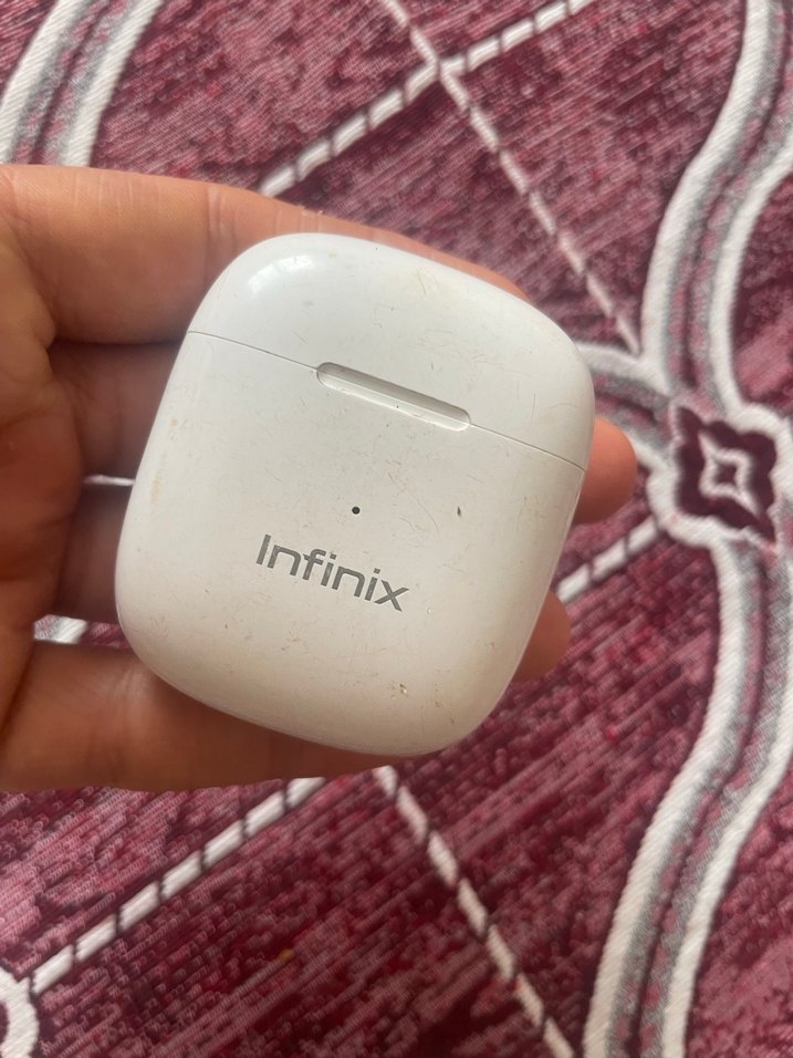 Infinix Beyaz Kablosuz Kulaklık - Görsel 3