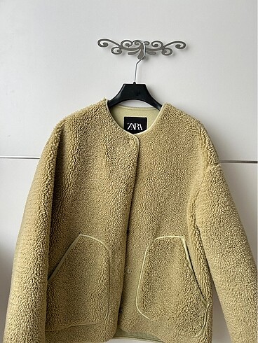 Zara mont