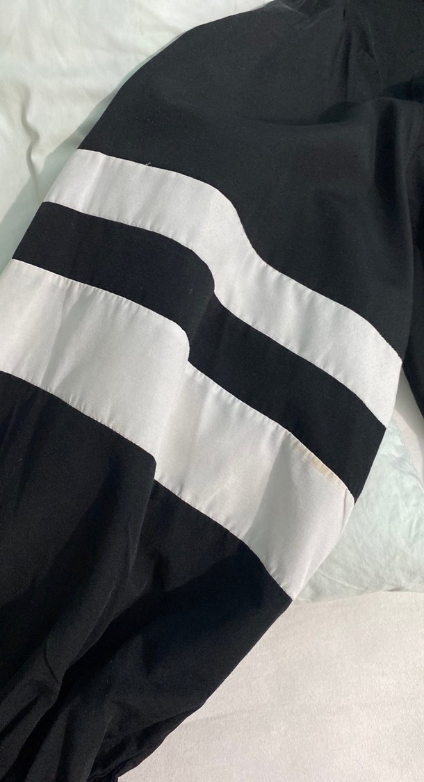 Düğmeli Siyah Uzun Kollu Gömlek - Görsel 2