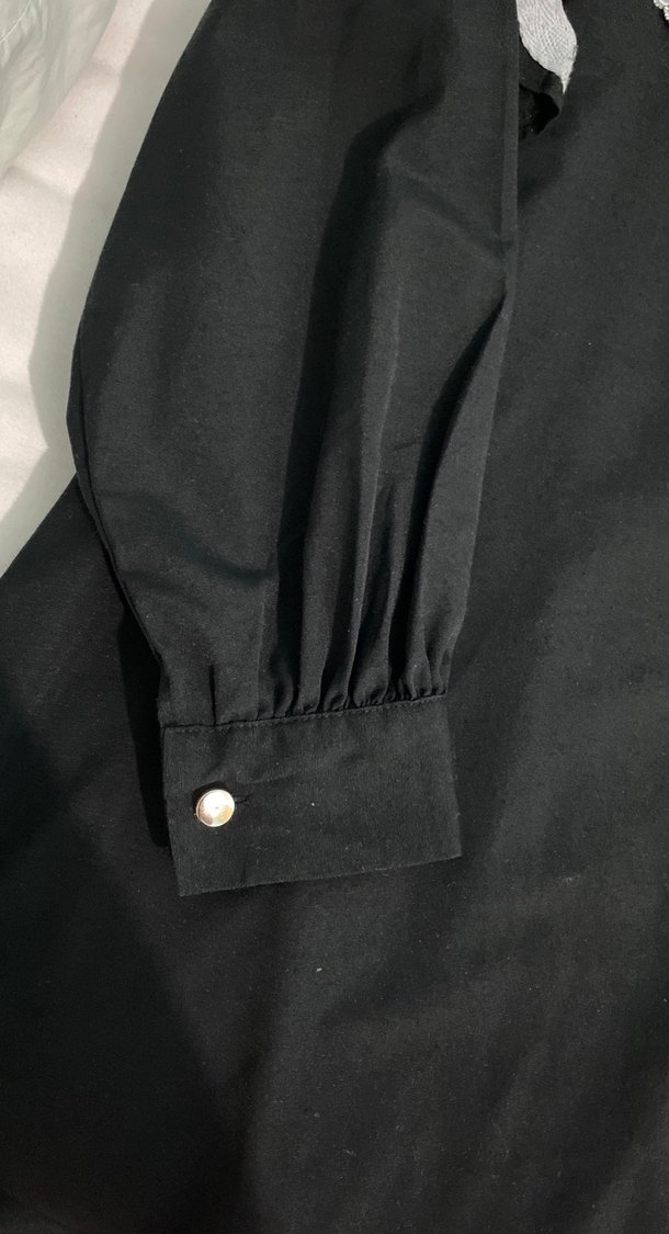 Uzun Kollu V Yaka Siyah Gotik Tunik - Görsel 2