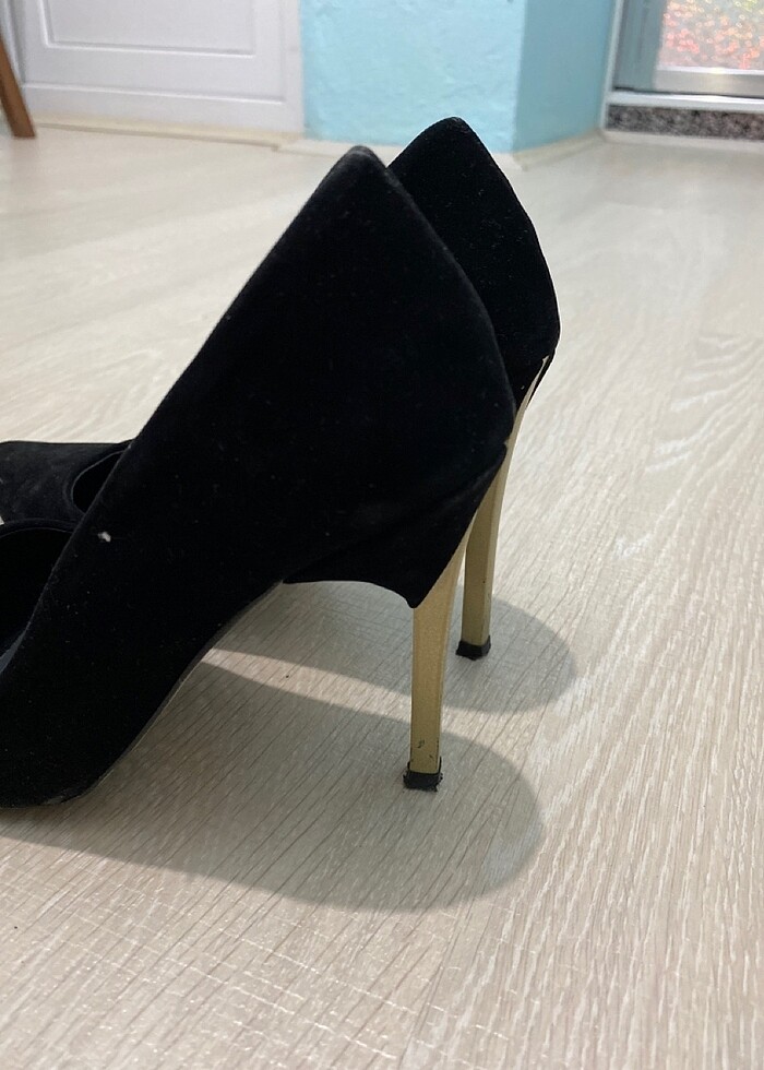 Topuklu ayakkabı - Görsel 2