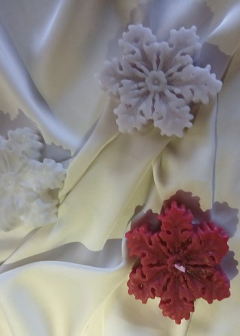 Renkli Kar Tanesi Şekilli Mumlar - Görsel 2