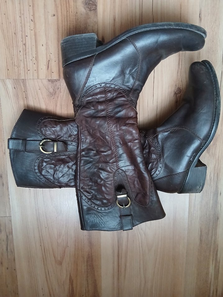 Kahverengi Deri Tokalı Diz Boyu Bot - Görsel 4