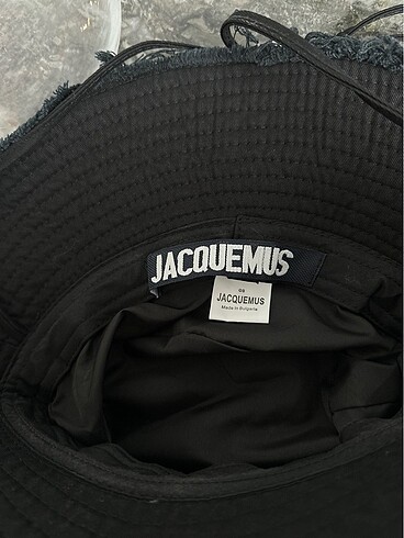  Beden siyah Renk Jacquemus siyah şapka