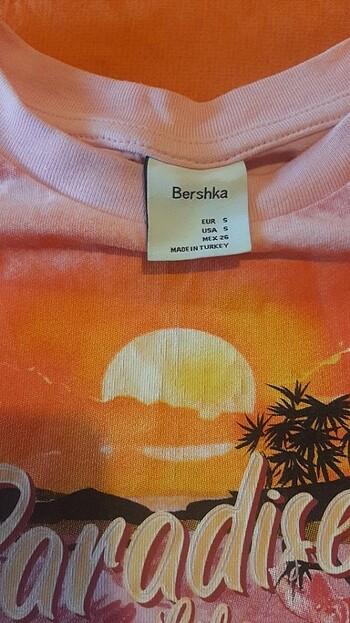 Bershka Tshirt