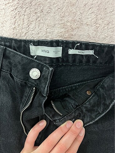 Mango Az kullanılmış mom jean pantolon