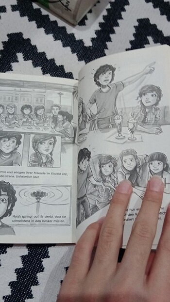 Beden Renk Almanca kitap