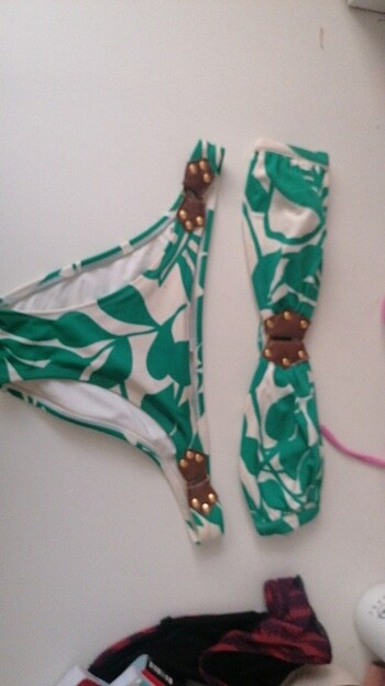 s Beden Bikini