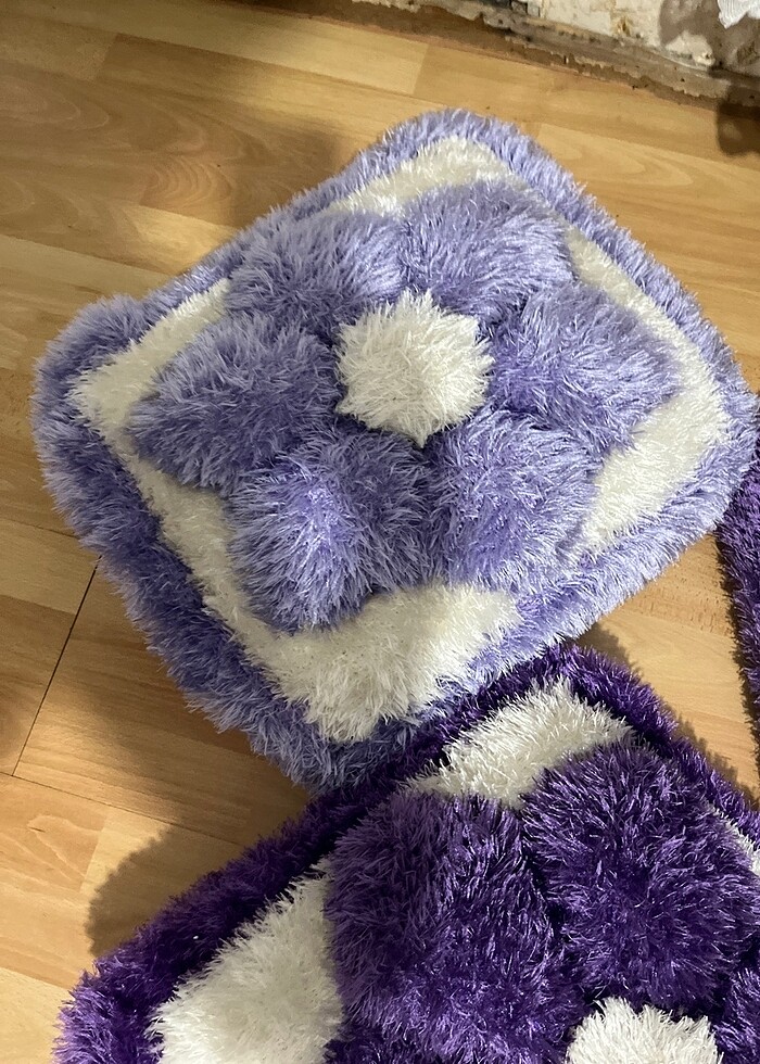 El örgüsü pofuduk minderler - Görsel 4