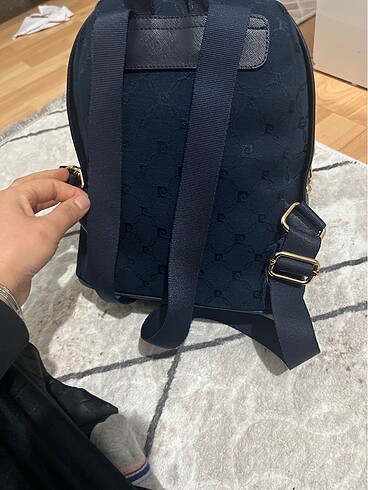 Orijinal pierrecardin sırt çantası sayfa fiyatı 2?500 - Görsel 4