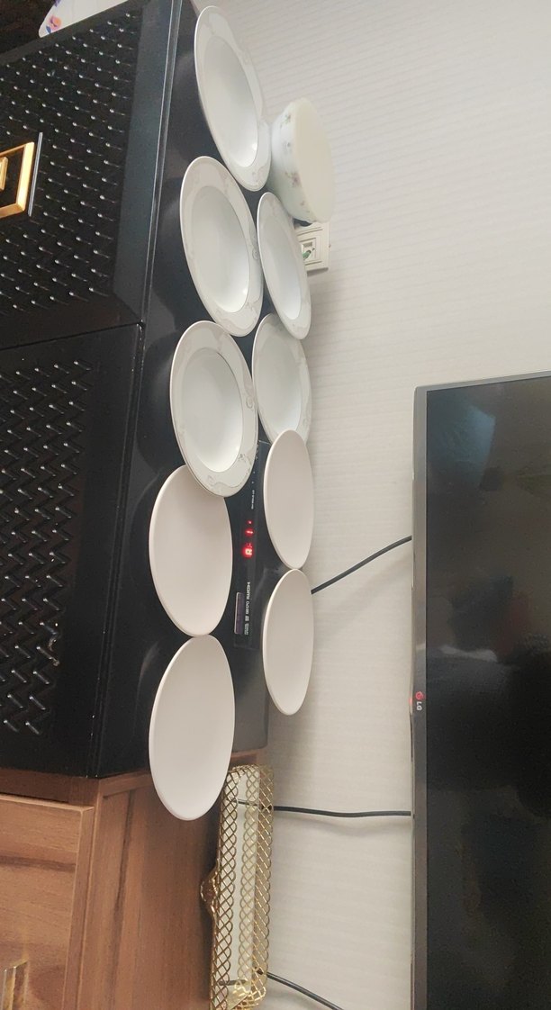 Beyaz Yemek Tabağı ve Saklama Kabı Seti - Görsel 2