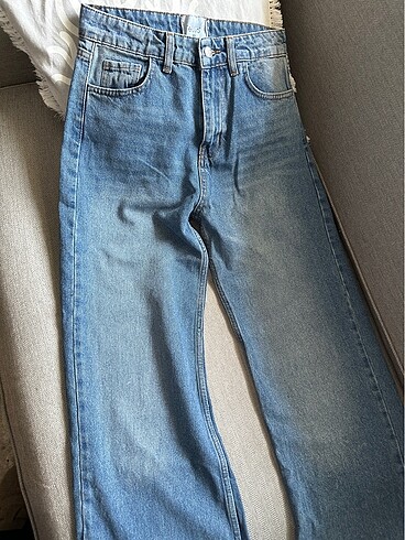 Straight jean