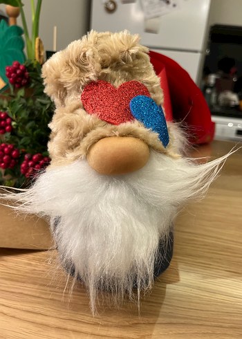 Renkli Kalp Detaylı Cüce Figür - Görsel 4