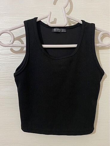 Bershka crop