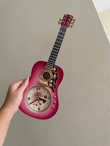  Beden Gitar saat
