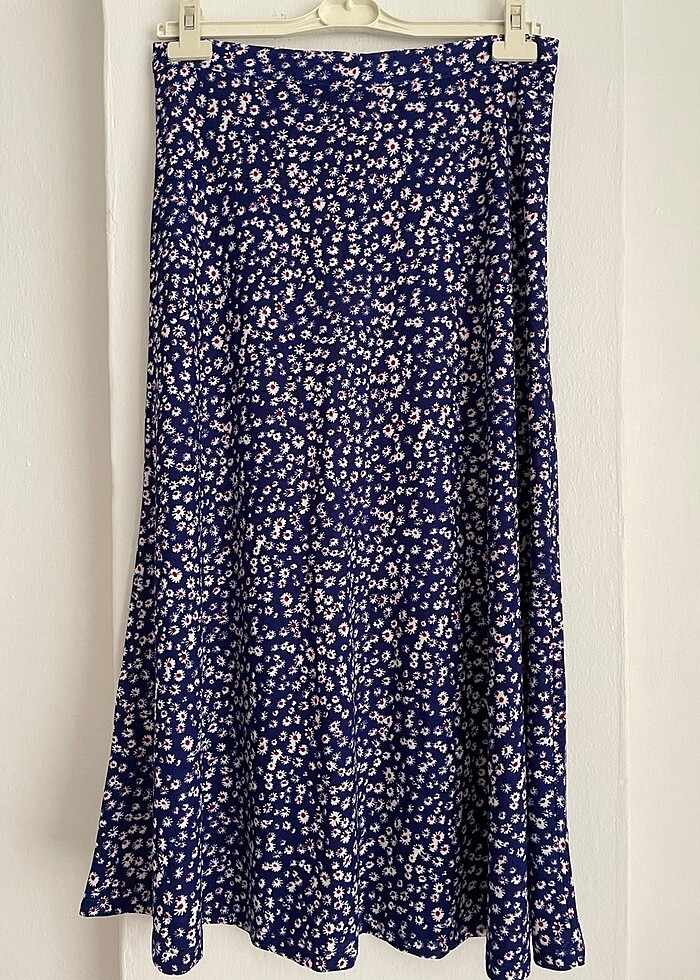 Mavi Çiçekli Etek - Görsel 2