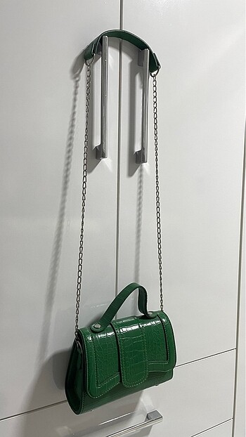 Yeşil askılı omuz çantası - Görsel 3