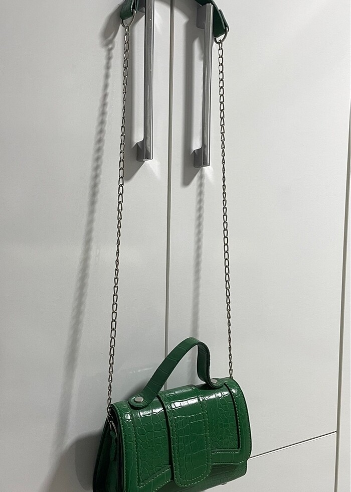 Yeşil askılı omuz çantası - Görsel 3