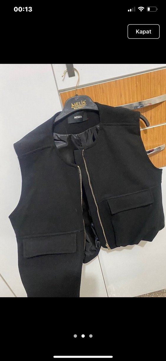 Kemer Detaylı Siyah Kadın Deri Yelek - Görsel 2