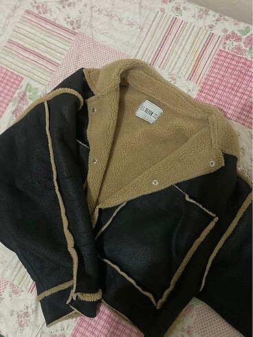 Trendyol & Milla Crop ceket
