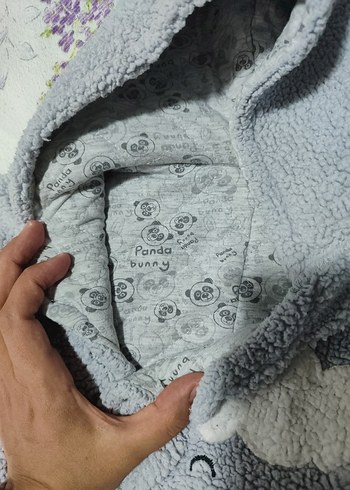 Gri Nakışlı Örme Bebek Tulumu - Görsel 3