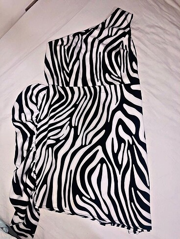 Siyah Beyaz zebra desen elbise ????