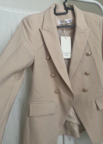 s Beden Bej Düğmeli Kadın Blazer Ceket
