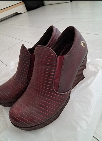 39 Beden bordo Renk mammamia ayakkabı