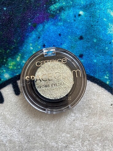 Catrice Space glam