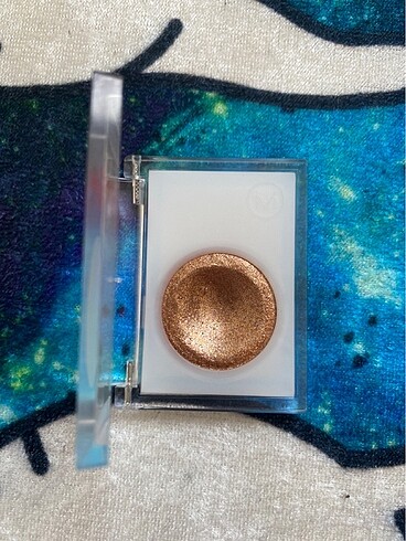 Missha dewy glossy eyes