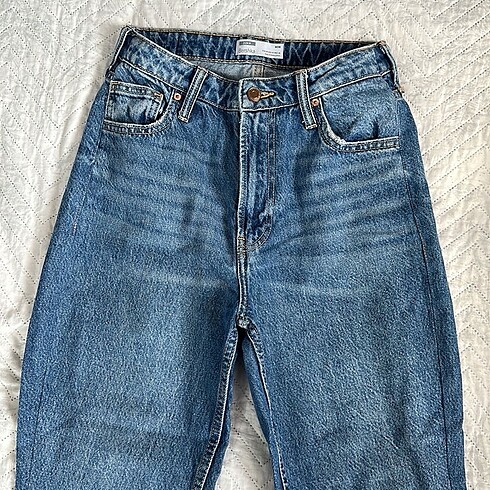 Bershka mom jean