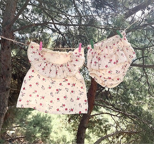 2 Yaş Beden çeşitli Renk 5 adet Müslin Takım