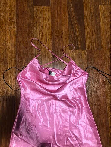 H&M Pembe Saten Elbise