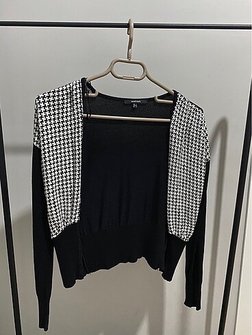 KOTON HIRKA