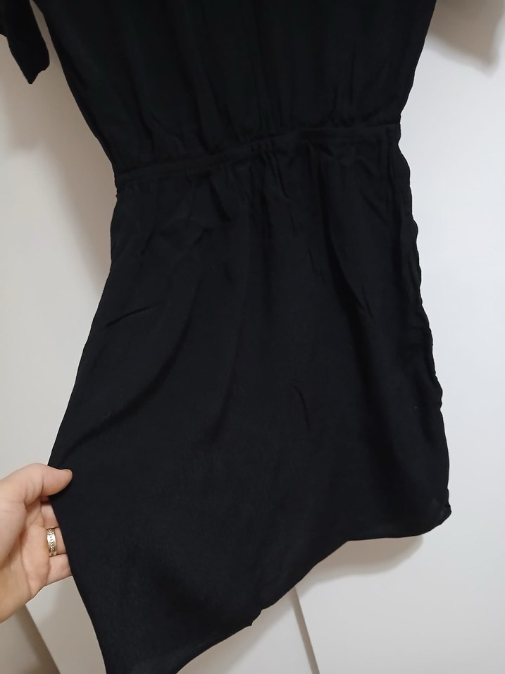 V Yaka Siyah Midi Tunik - Görsel 5