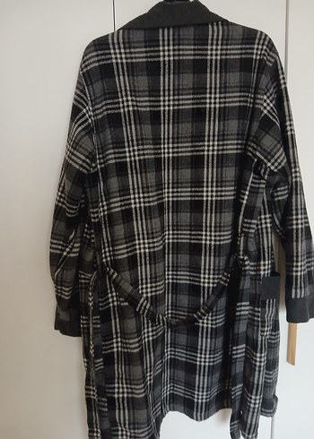 Gri Ekose Desenli Pamuklu Bornoz - Görsel 2