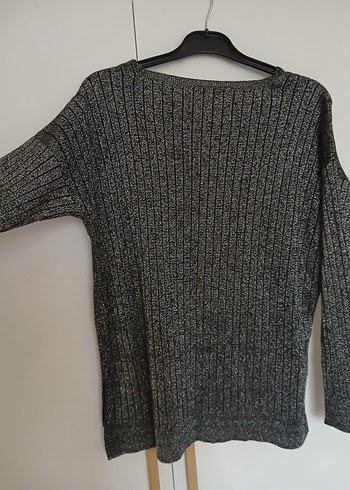 Gri V Yakalı Triko Kadın Kazak - Görsel 3