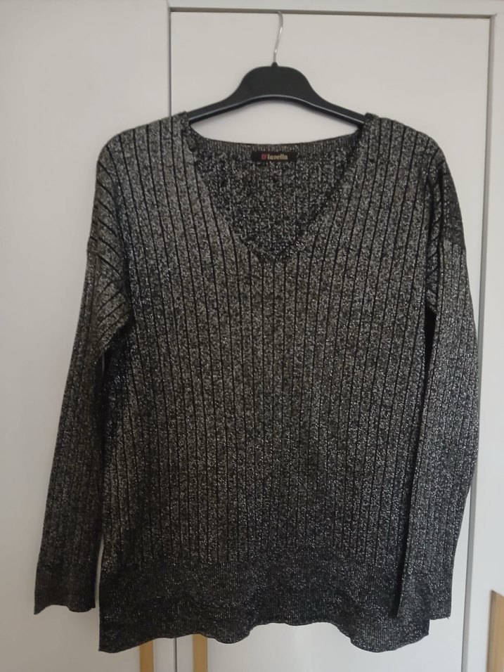 Gri V Yakalı Triko Kadın Kazak - Görsel 2