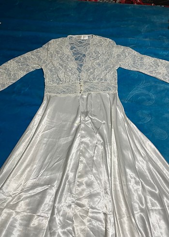 Kadın Parlak Beyaz Kısa Kollu gecelik takımı saten kumaş - Görsel 9