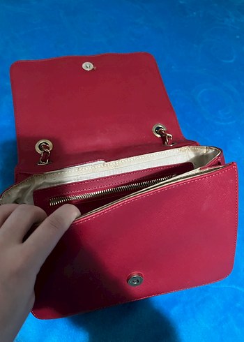 Zincir Detaylı Kırmızı Deri Kadın Çanta - Görsel 8