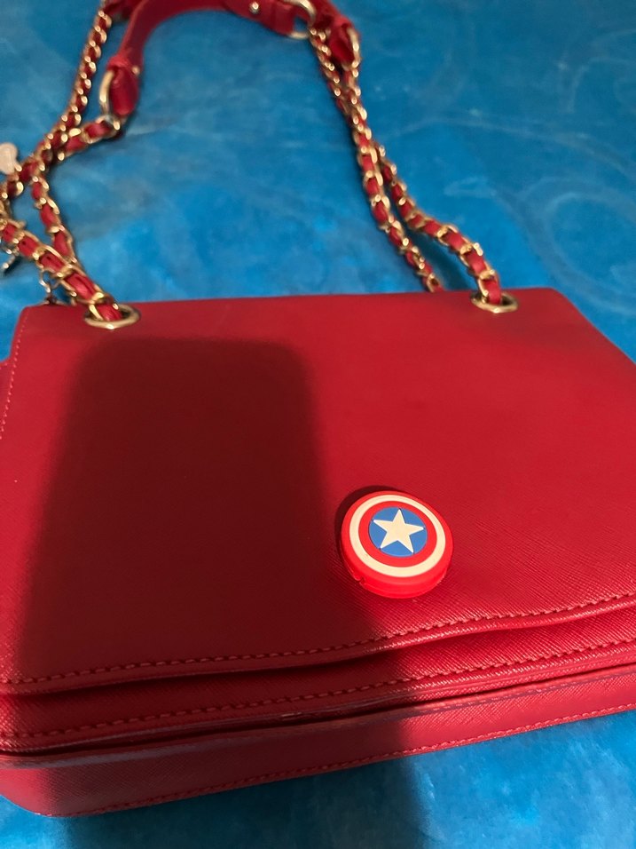 Zincir Detaylı Kırmızı Deri Kadın Çanta - Görsel 2