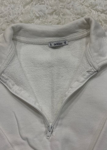 Kadın Beyaz Fermuarlı Yumuşak Sweatshirt - Görsel 3