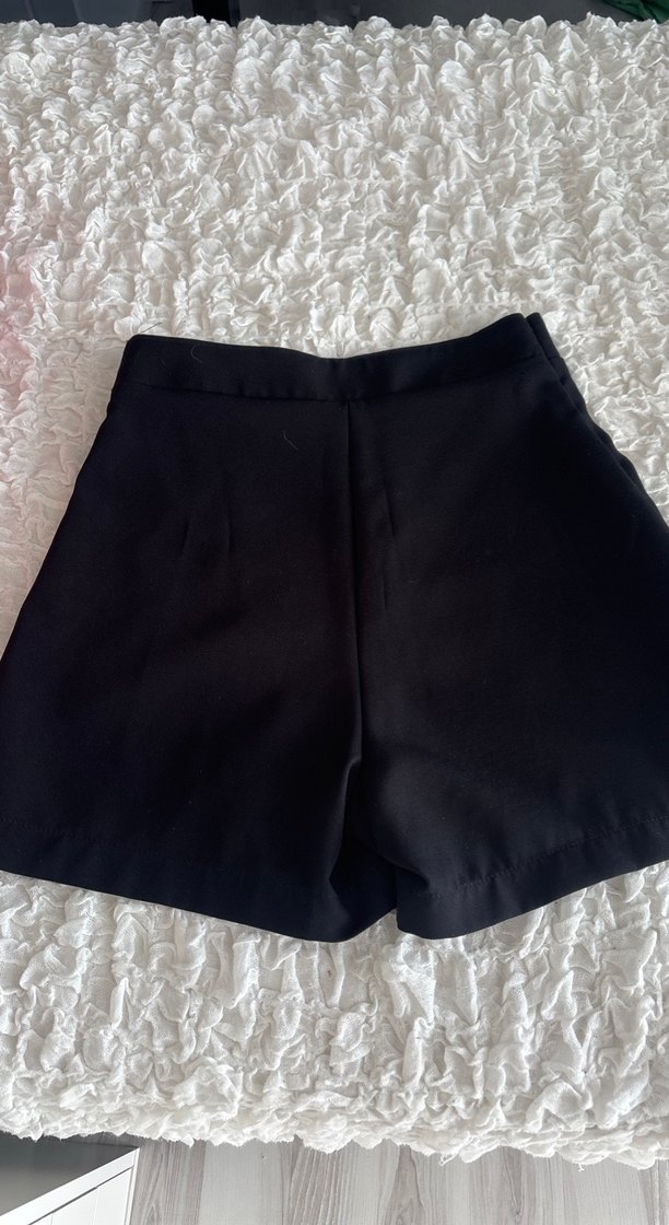 Siyah Şort Etek - Görsel 5