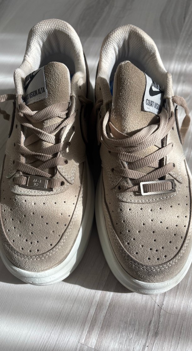 Nike Bej Kadın Ayakkabı 37 numara - Görsel 2