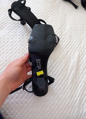 Abiye topuklu ayakkabı - Görsel 2