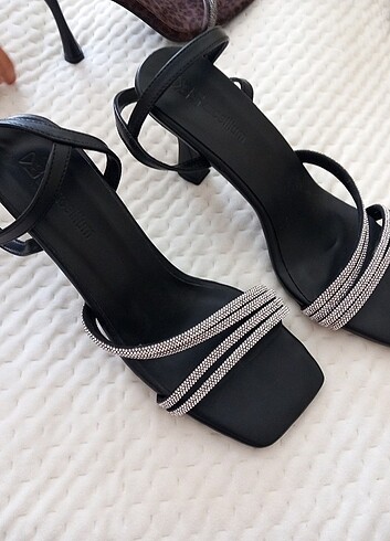 Abiye topuklu ayakkabı - Görsel 3