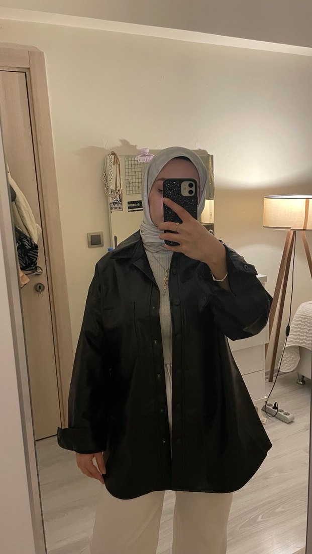 Siyah Midi Deri Kadın Yağmurluk - Görsel 3