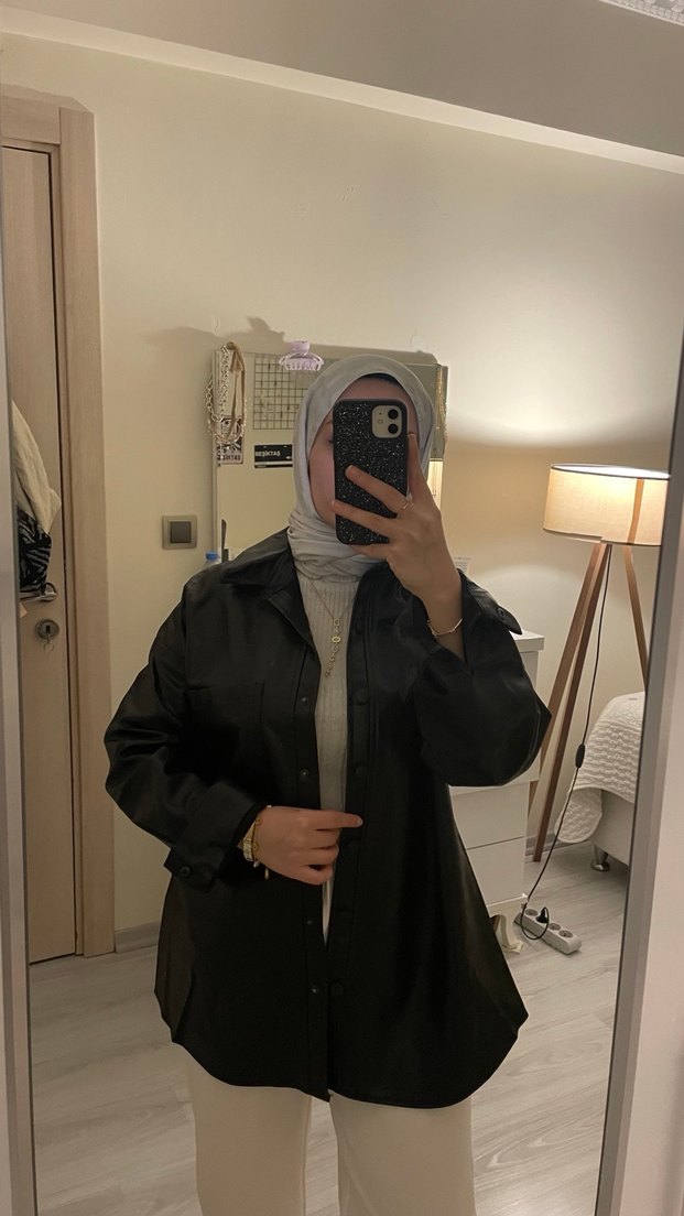 Siyah Midi Deri Kadın Yağmurluk - Görsel 4